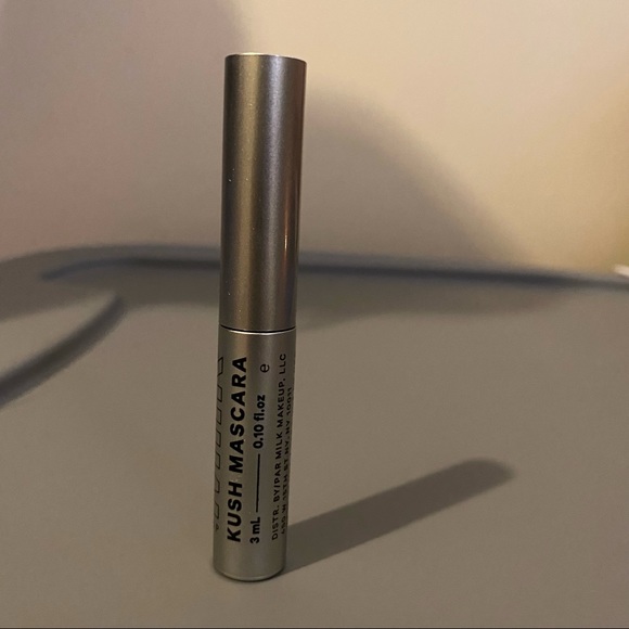 MILK KUSH MASCARA - Picture 2 of 2